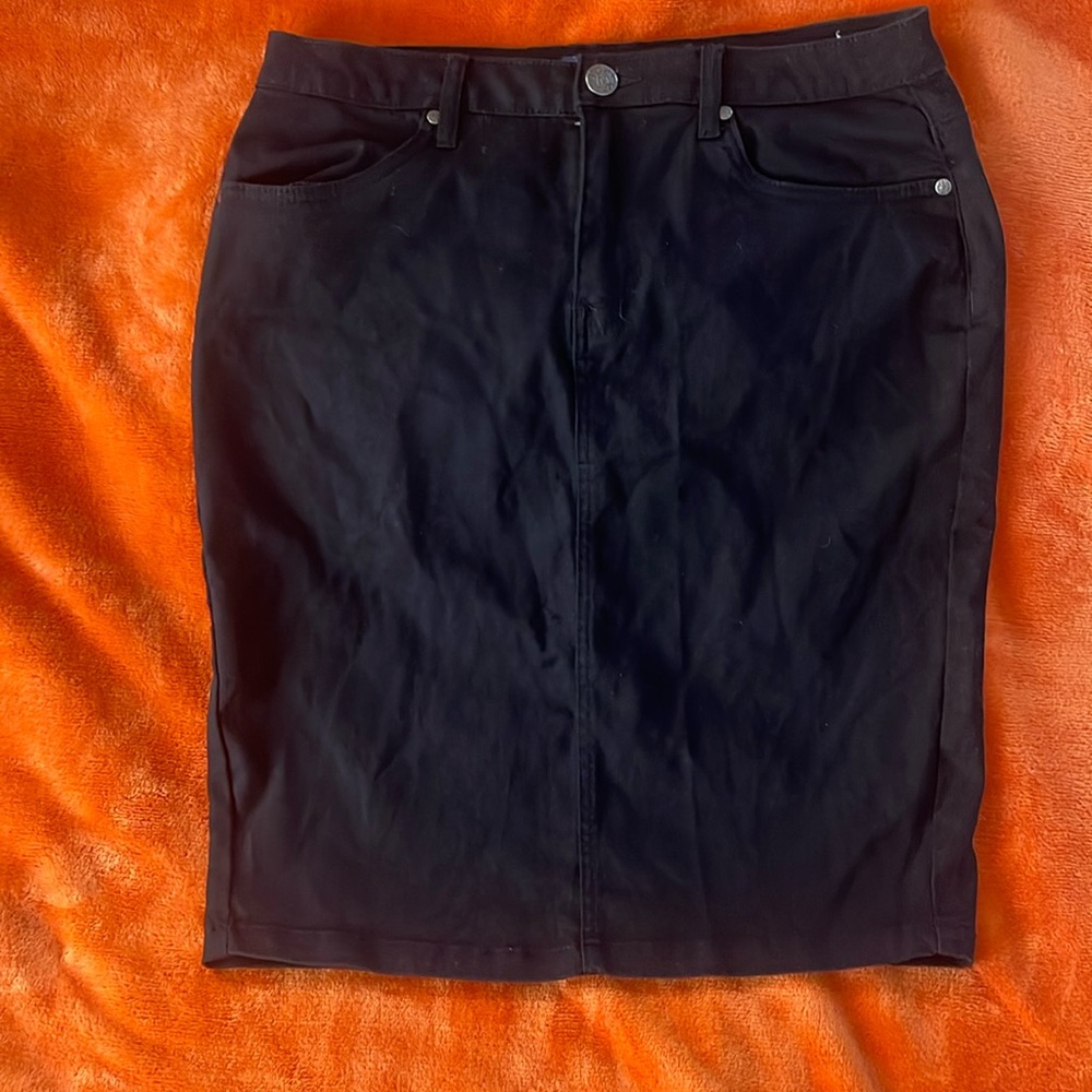 Lexi Womens Super Comfy Stretch Denim Skirt Size 12!!